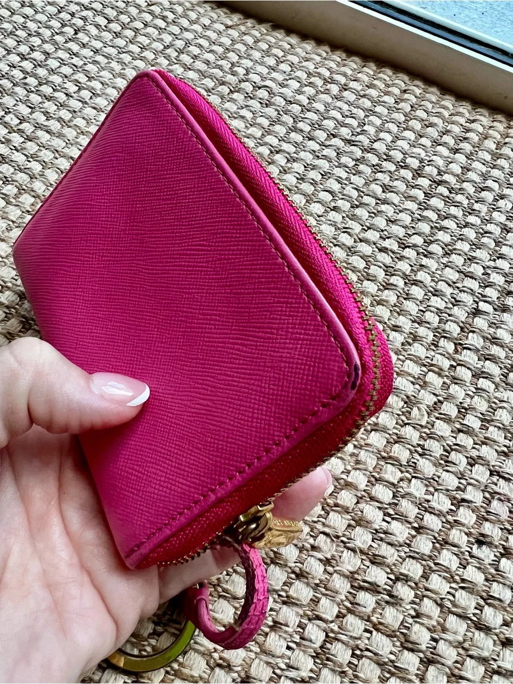 🎀Tory Burch Robinson Pink Zip Wallet